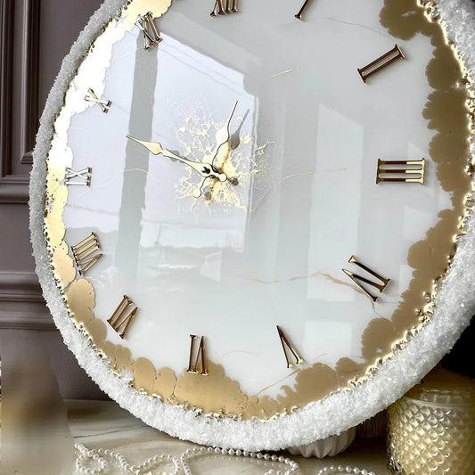 Snowbloom White – Handcrafted Resin Wall Clock